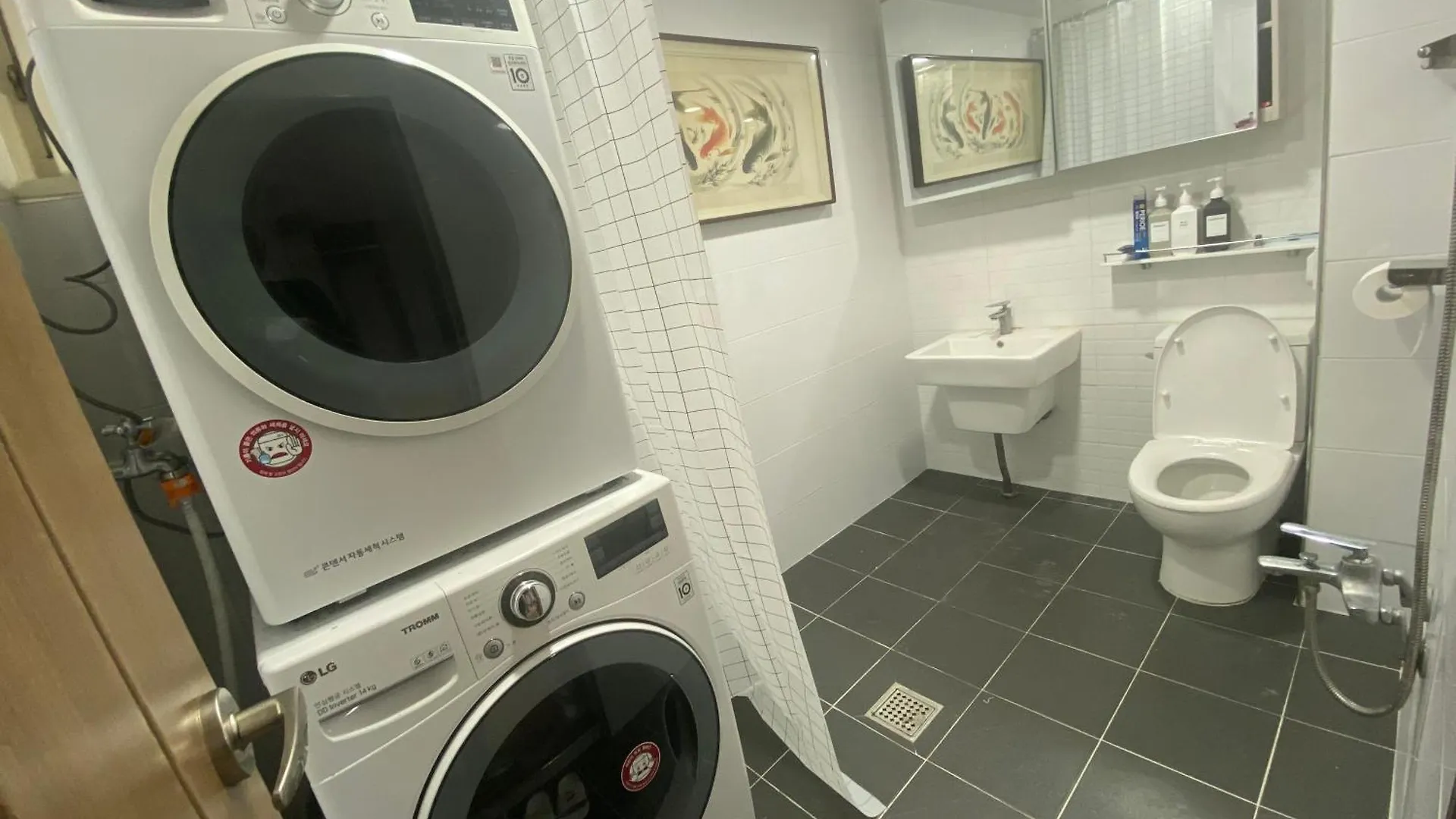 Soul Station 3 Rooms 5 Beds 10M Walk From Seoul Station Apartmán